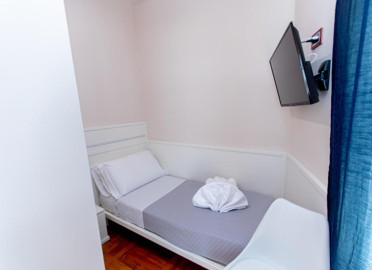Emma 12 Hotel Rome Buitenkant foto